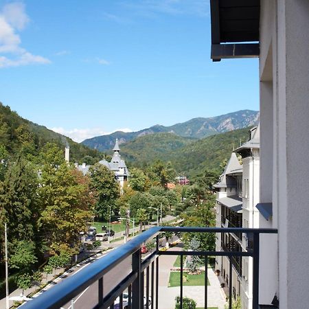 Astra Hotel Călimăneşti Zewnętrze zdjęcie